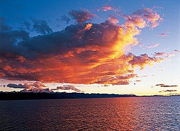 Fami通新一周销量榜 《喷射战士3》十连冠